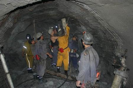 赣县工程爆破中的危险因素分析以及应对工程爆破危险的措施